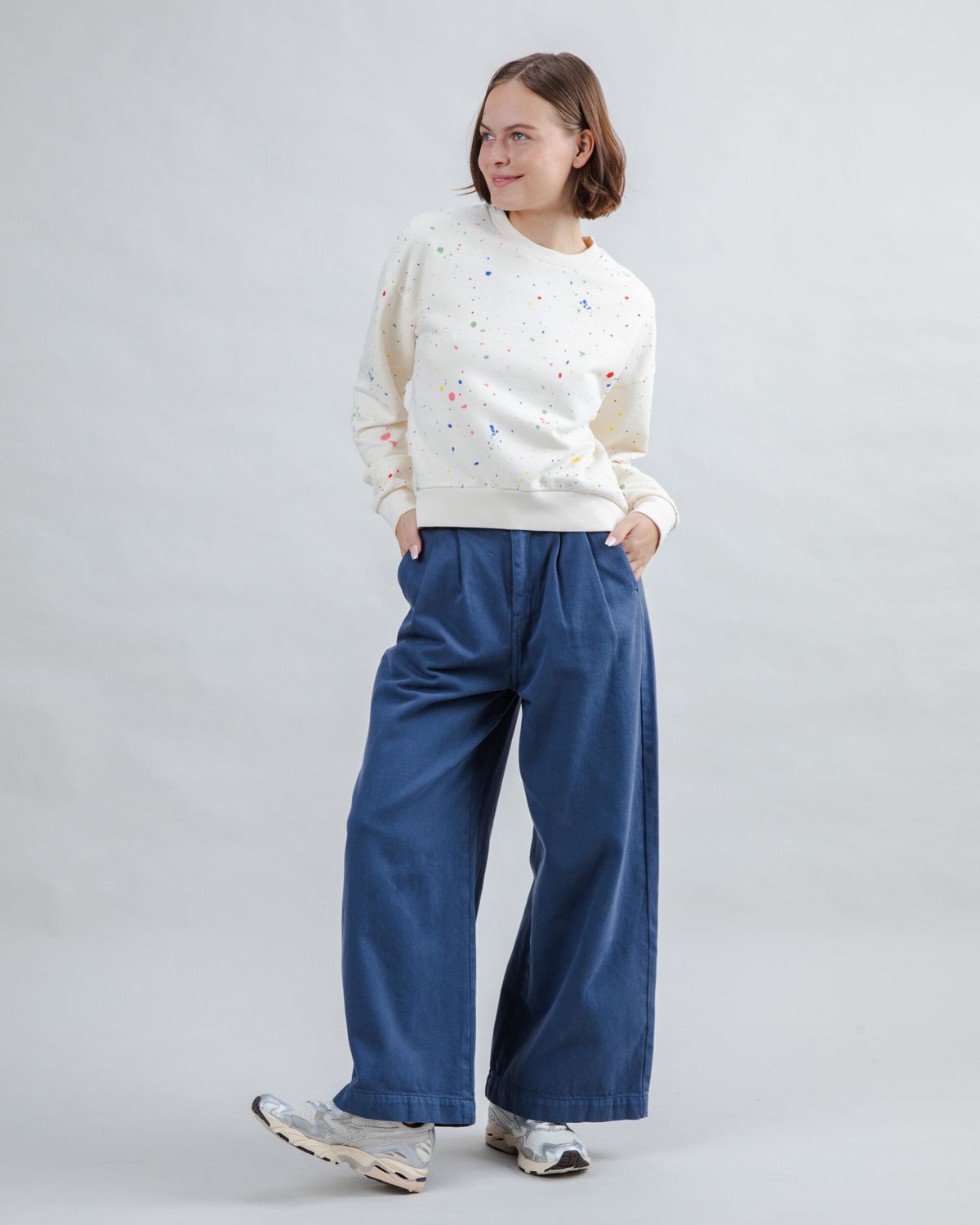 Splash Paint Rounded Sweatshirt Ecru