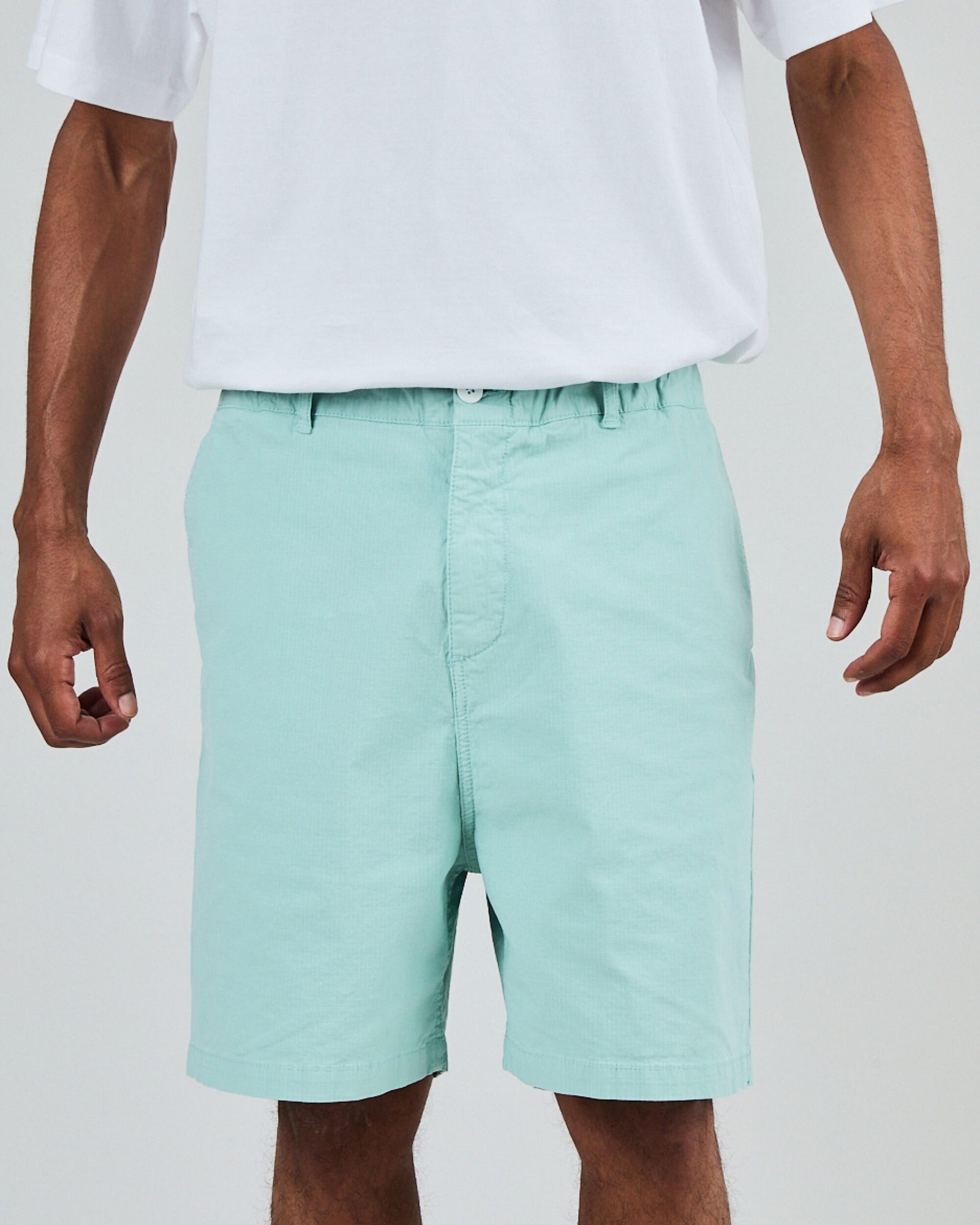 Relaxed Shorts Dolphin light Green