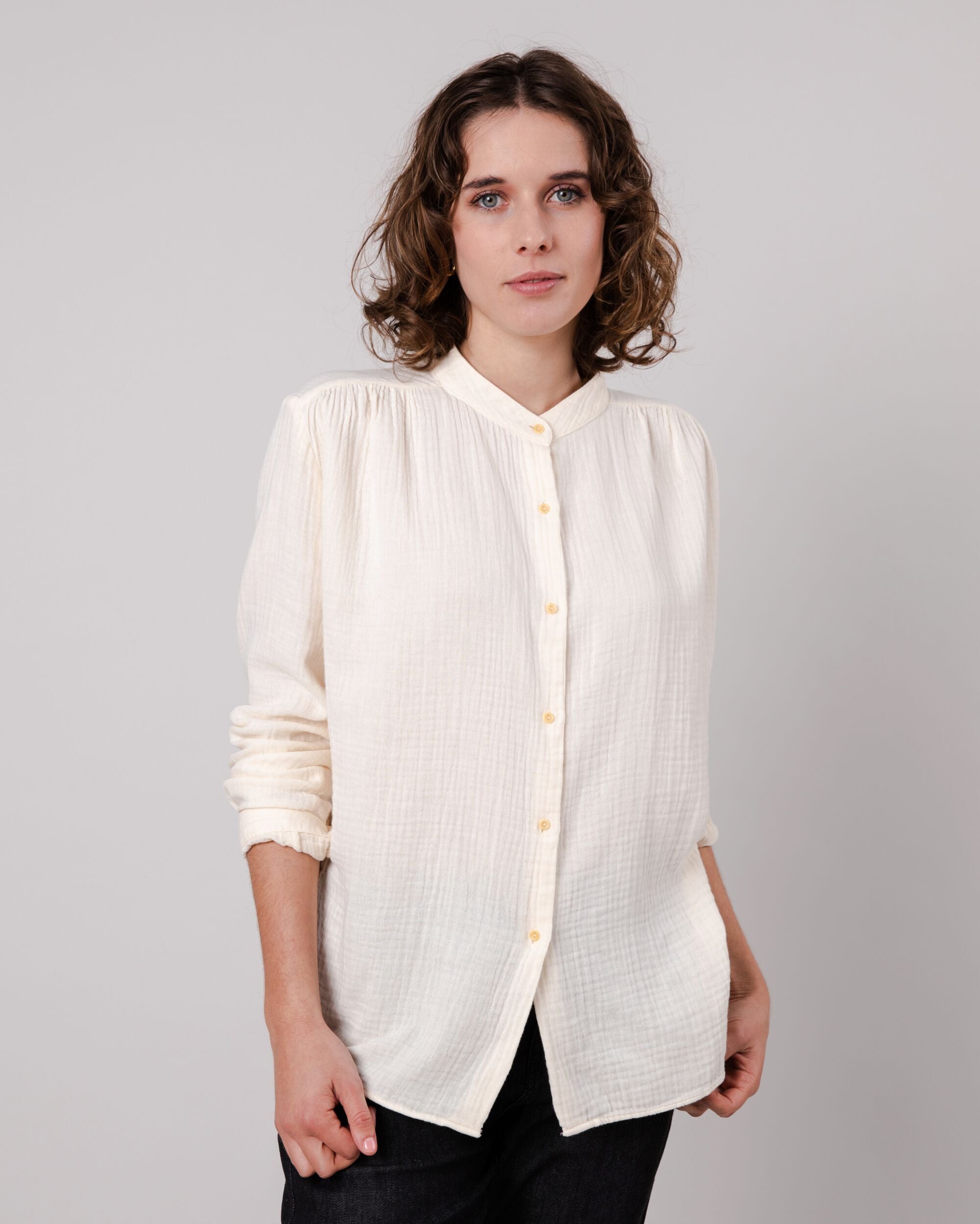 Bubble Mao Regular Blouse Ecru